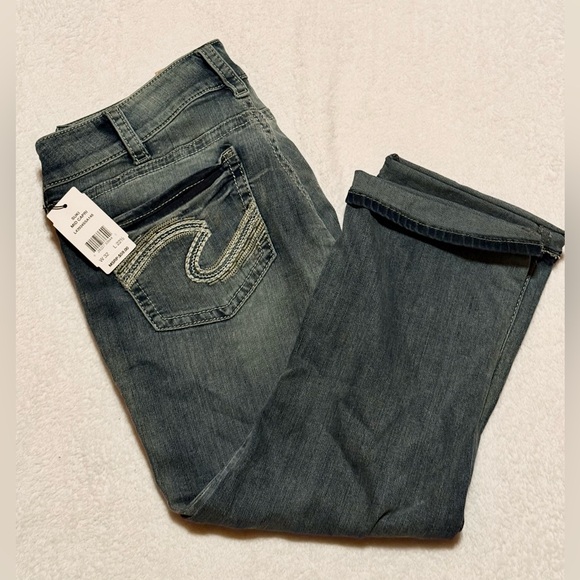 Silver Jeans Suki Capris Mid Rise - Picture 1 of 5